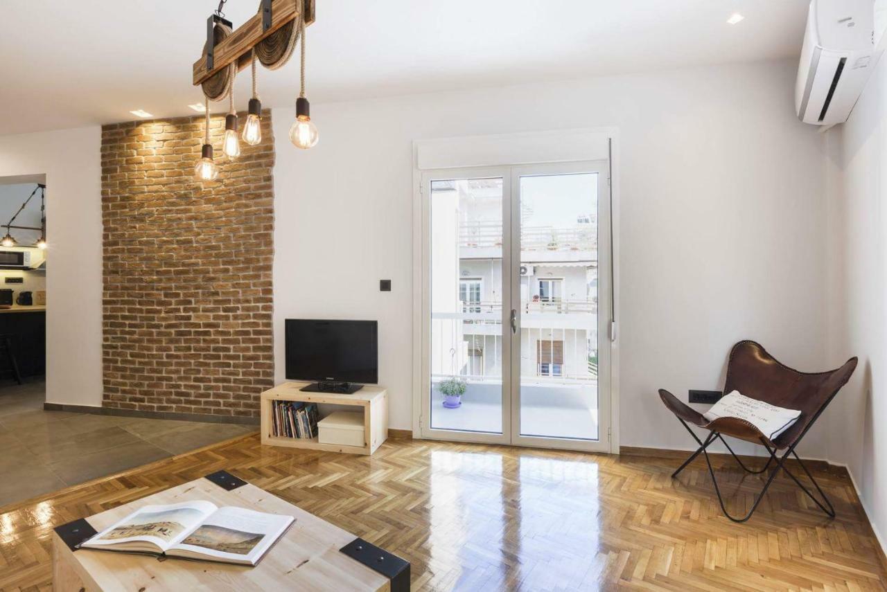 Atmospheric Apartment Near Acropolis By Cloudkeys Athén Kültér fotó